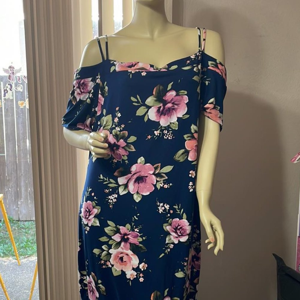 Women 3X GORGEOUS Floral Cold Shoulder Strap Soft Cotton Dress